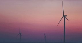 晚霞下风车慢慢转动flash动画